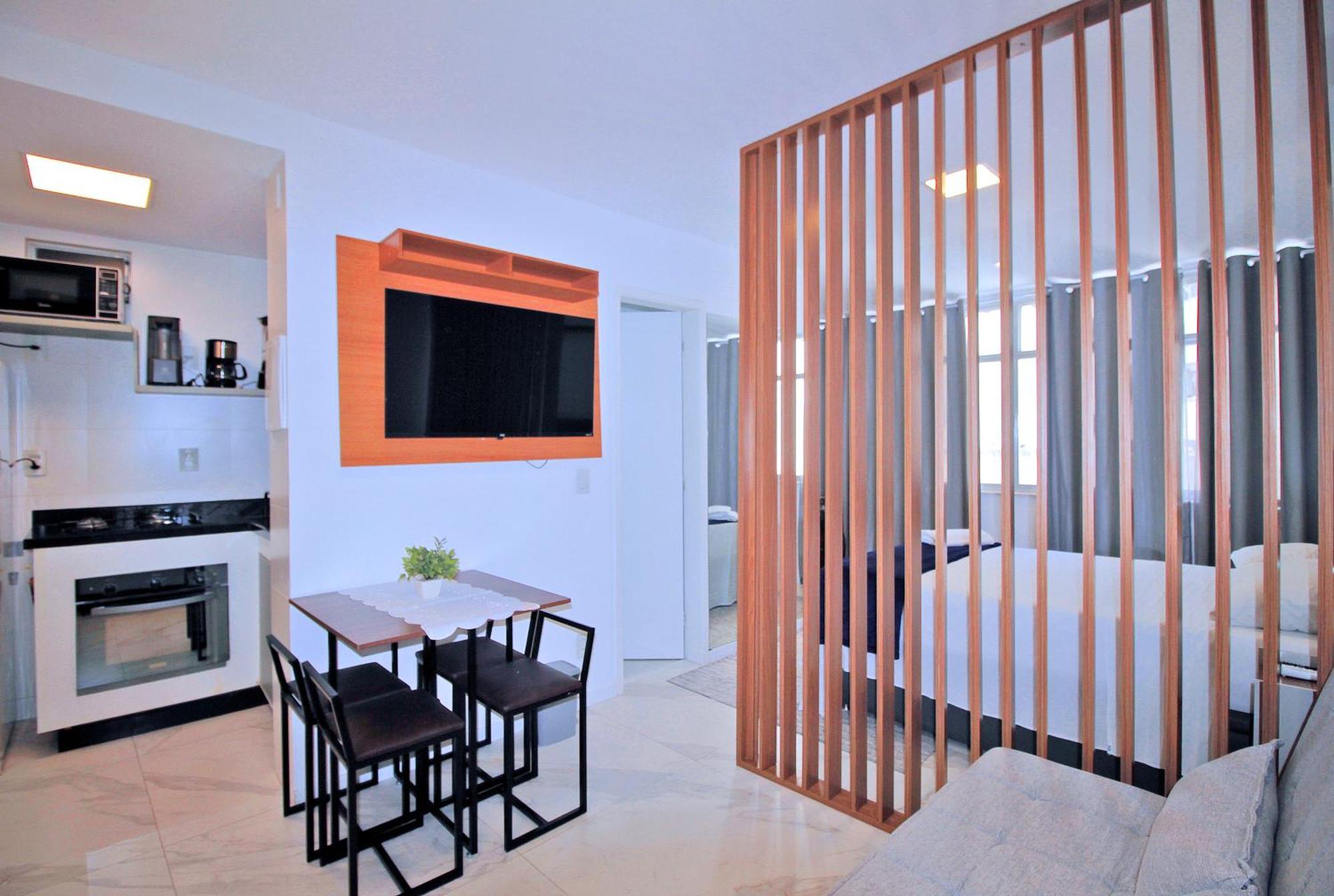 Appartamento Moderno Na De Copacabana C062 *